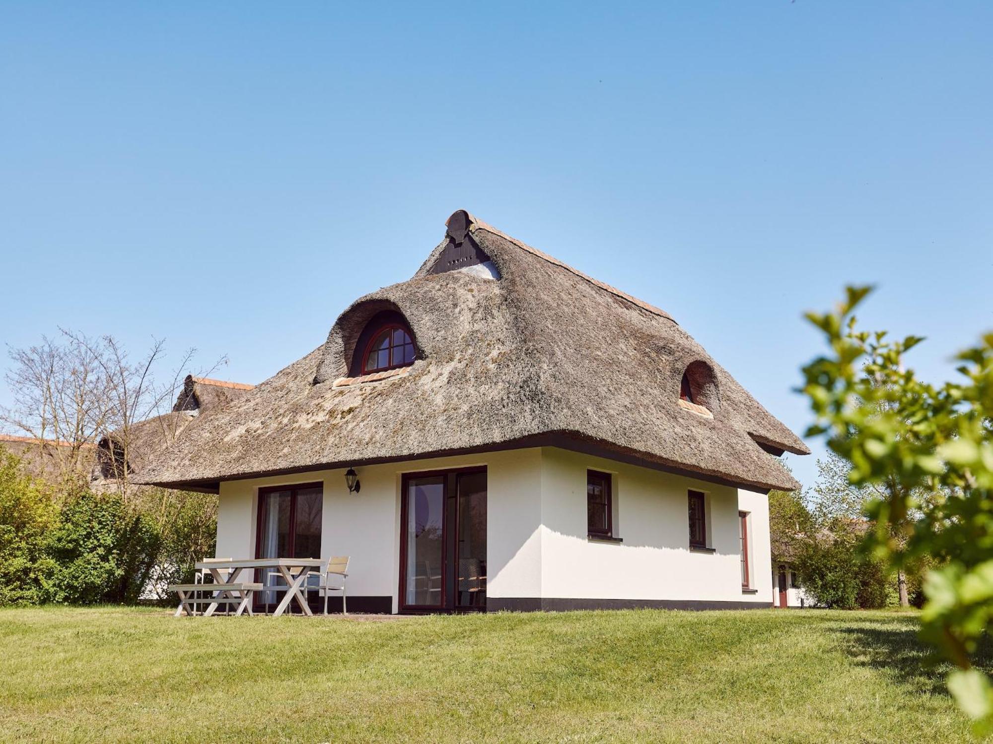 Holiday Resort Van Der Valk, Linstow Dobbin-Linstow ภายนอก รูปภาพ